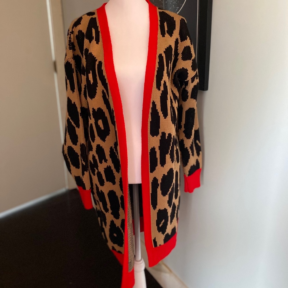 AQE Fashion Leopard/Coral open cardigan